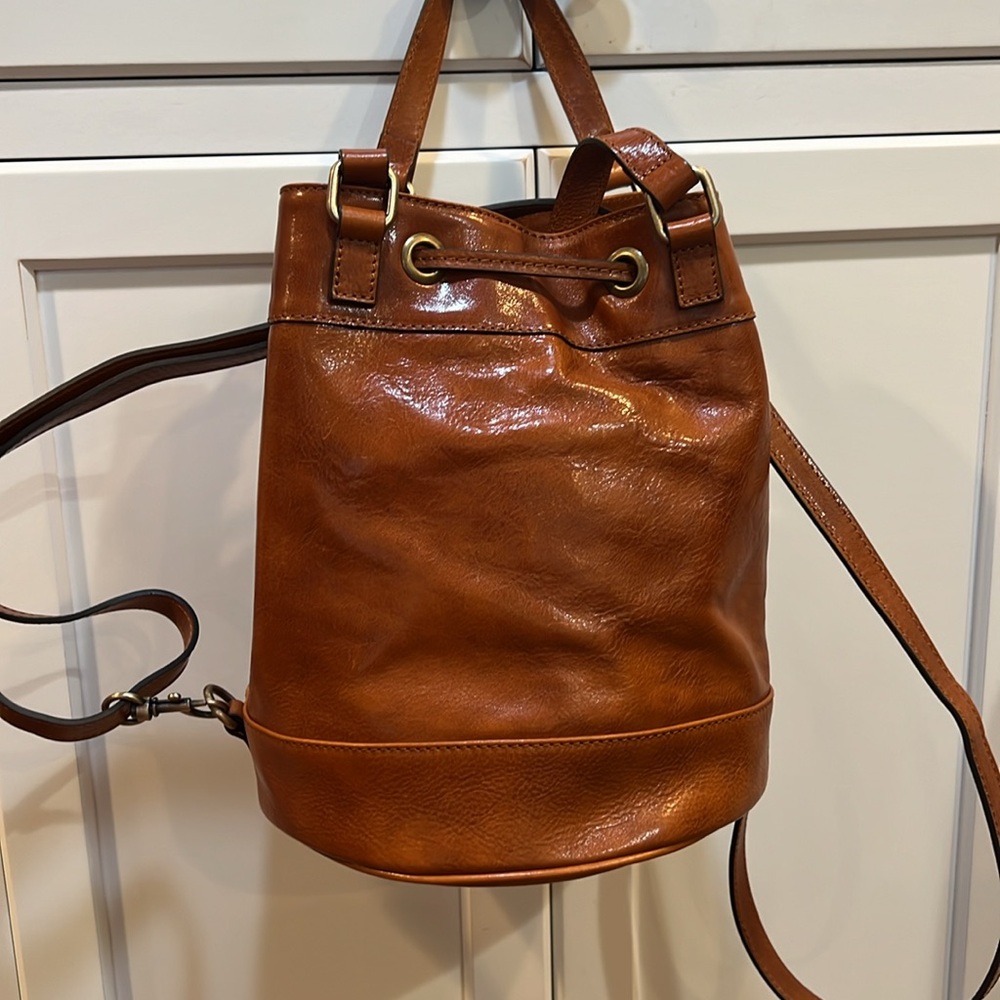 Stylish Brown Backpack With Versatile Design Leat… - image 7